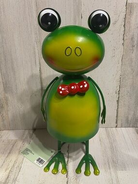 NWT The Spring Shop Green Bobble Frog Outdoor/Indoor